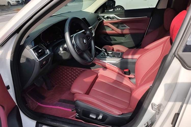 Used BMW 4 Series 2022 425i Gran Coupe M Sport Package Left Front Seat