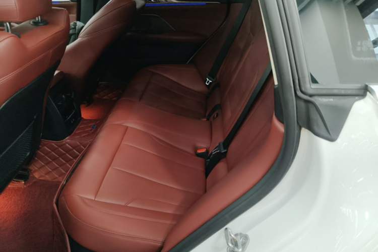 Used BMW 4 Series 2022 425i Gran Coupe M Sport Package Left Rear Seat