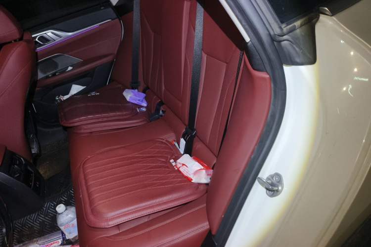 Used BMW 4 Series 2022 425i Gran Coupe M Sport Package Left Rear Seat