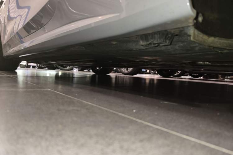 Used BMW 4 Series 2022 Revised 425i M Sport Night Edition Package Left Side Sill