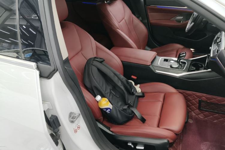 Used BMW 4 Series 2022 425i Gran Coupe M Sport Package Right Front Seat