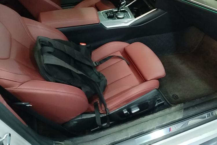 Used BMW 4 Series 2022 Second Facelift 430i M Sport Night Edition Package Right Front Seat