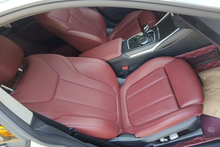 Used BMW 4 Series 2022 425i Gran Coupe M Sport Package Right Front Seat