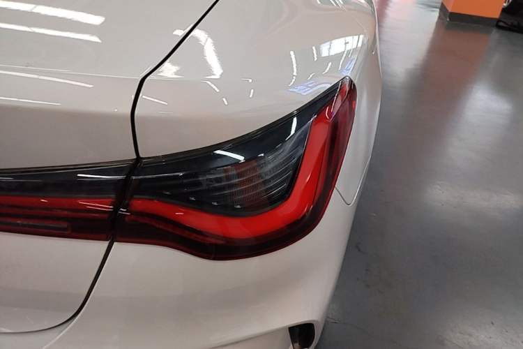Used BMW 4 Series 2022 Second Facelift 430i M Sport Night Edition Package Right Rear Taillight