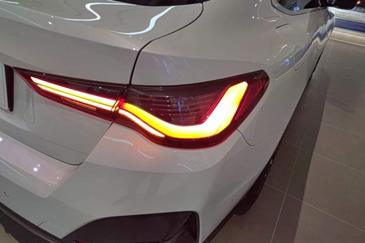 Used BMW 4 Series 2022 425i Gran Coupe M Sport Package Right Rear Taillight