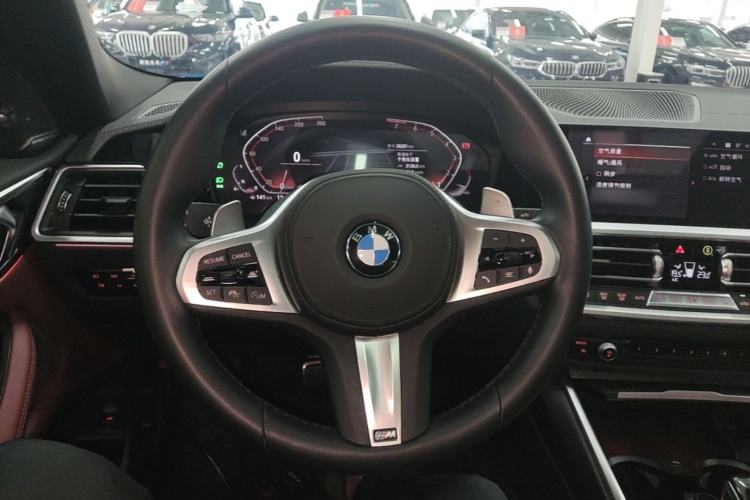 Used BMW 4 Series 2022 Second Facelift 430i M Sport Night Edition Package Steering Wheel