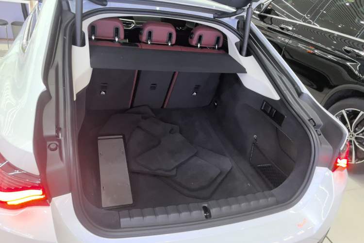 Used BMW 4 Series 2022 425i Gran Coupe M Sport Package Trunk