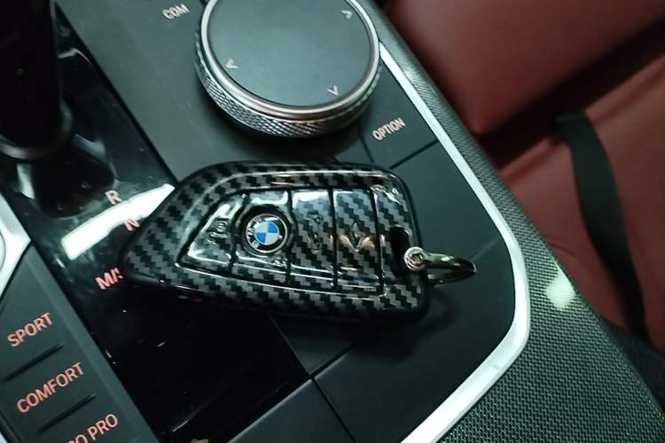 Used BMW 4 Series 2022 Second Facelift 430i M Sport Night Edition Package Vehicle Key
