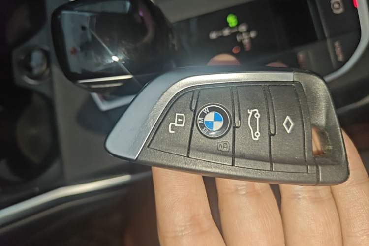 Used BMW 4 Series 2022 425i Gran Coupe M Sport Package Vehicle Key