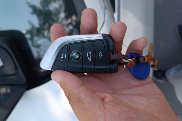Used BMW 4 Series 2022 425i M Sport Package Vehicle Key