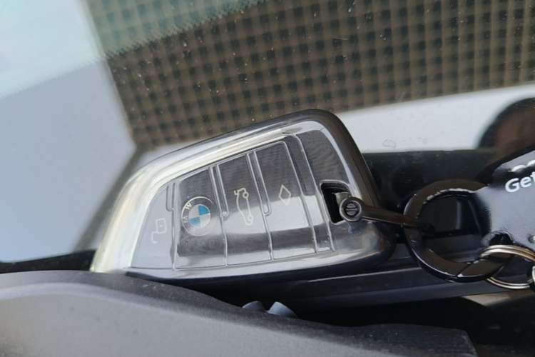 Used BMW 4 Series 2022 425i Gran Coupe M Sport Package Vehicle Key