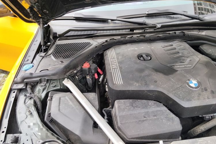 Used BMW 4 Series 2022 425i Gran Coupe M Sport Night Edition Engine Bay Right