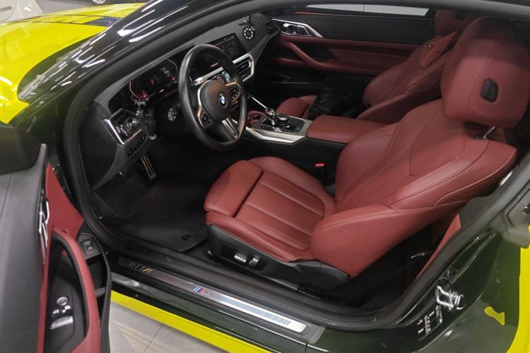 Used BMW 4 Series 2022 Revised 425i M Sport Night Edition Package Interior 3