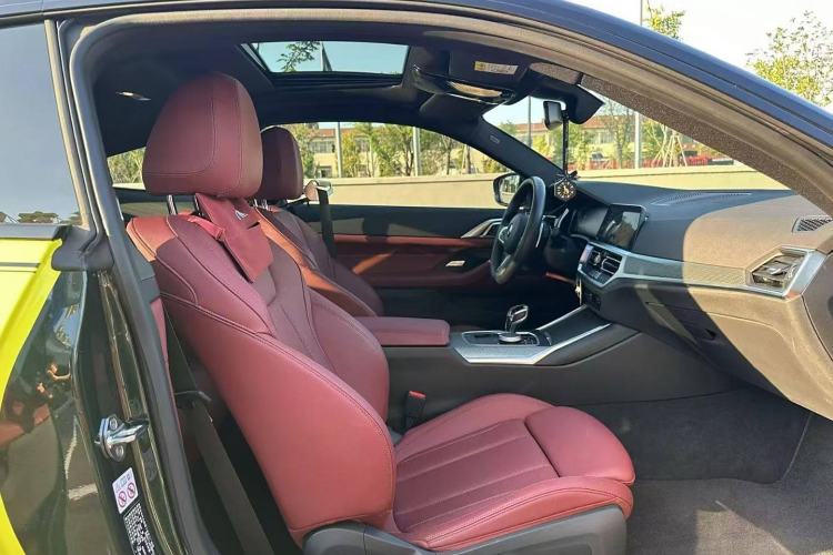Used BMW 4 Series 2022 Revised 425i M Sport Night Edition Package Right Front Seat