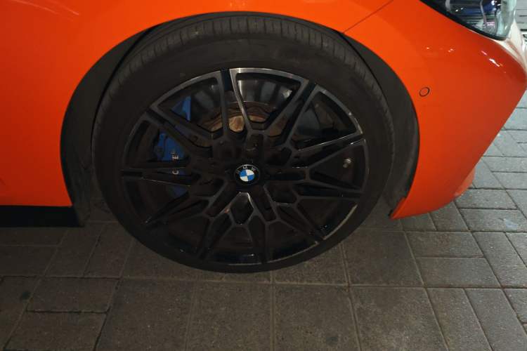 Used BMW 4 Series 2022 430i M Sport Night Edition Package Right Front Wheel Hub