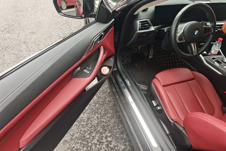 Used BMW 4 Series 2023 425i M Sport Package Driver Seat