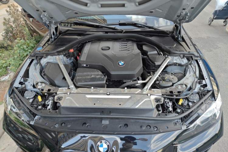 Used BMW 4 Series 2023 425i M Sport Package Engine Bay