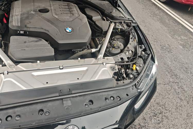 Used BMW 4 Series 2023 425i M Sport Package Engine Bay Left