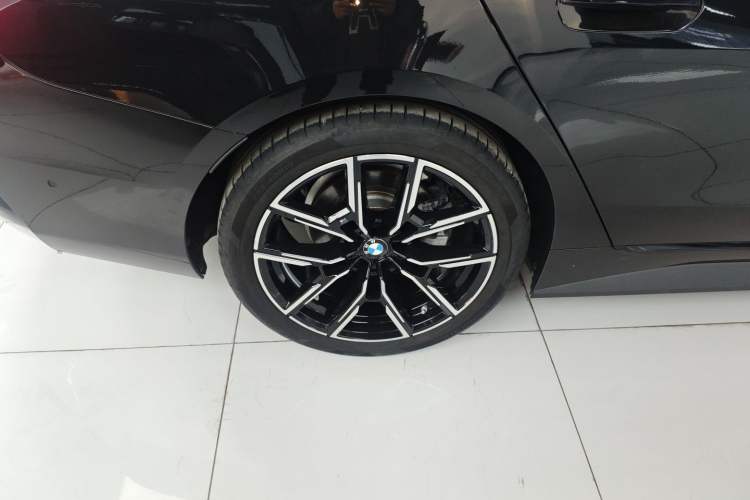 Used BMW 4 Series 2023 425i Gran Coupe M Sport Night Edition Package Exterior 5