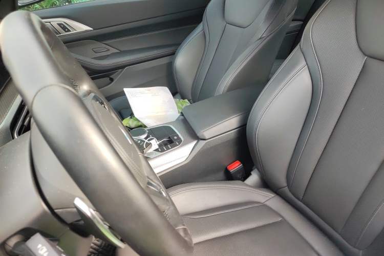 Used BMW 4 Series 2023 425i M Sport Night Edition Left Front Seat