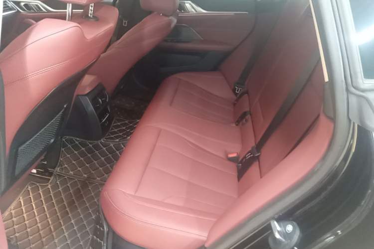 Used BMW 4 Series 2023 425i Gran Coupe M Sport Package Left Rear Seat
