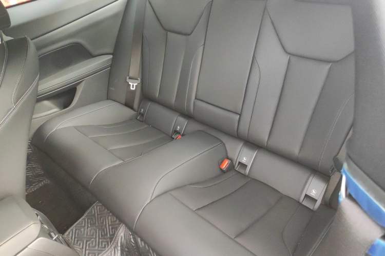 Used BMW 4 Series 2023 425i M Sport Night Edition Left Rear Seat