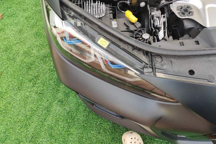 Used BMW 4 Series 2023 425i M Sport Night Edition Right Front Headlight