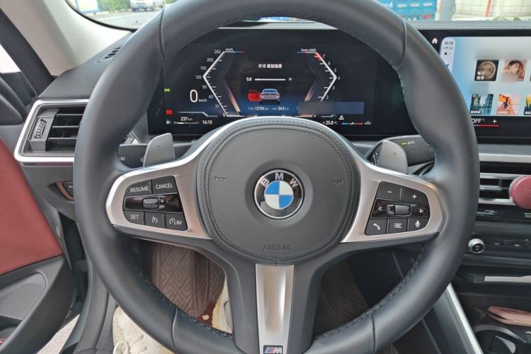 Used BMW 4 Series 2023 425i M Sport Package Steering Wheel