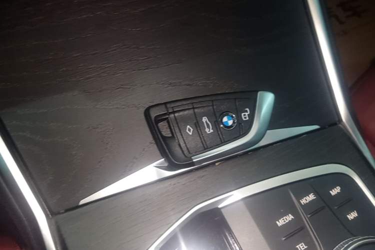 Used BMW 4 Series 2023 425i Gran Coupe M Sport Package Vehicle Key
