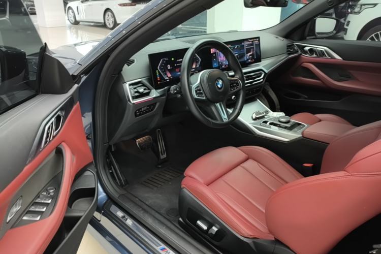 Used BMW 4 Series 2023 425i Convertible M Sport Night Edition Package Driver Seat