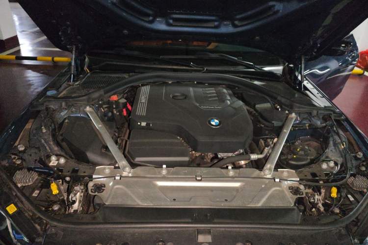 Used BMW 4 Series 2023 425i M Sport Night Edition Engine Bay