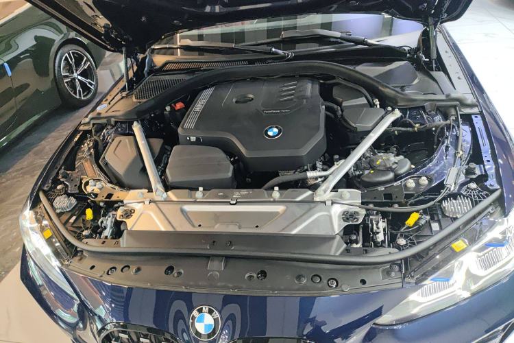 Used BMW 4 Series 2023 425i Convertible M Sport Night Edition Package Engine Bay