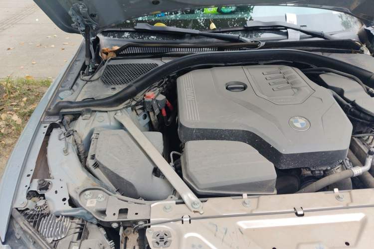 Used BMW 4 Series 2023 425i Gran Coupe M Sport Night Edition Package Engine Bay Right