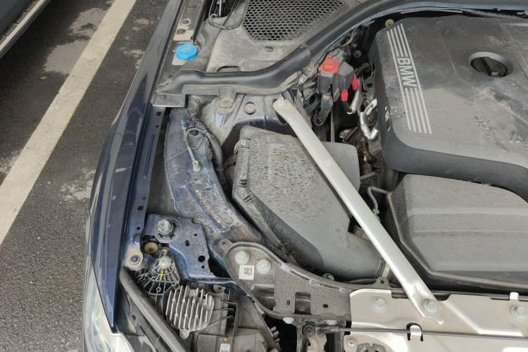 Used BMW 4 Series 2023 425i Gran Coupe M Sport Night Edition Package Engine Bay Right