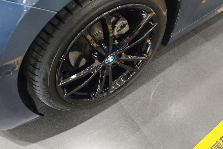 Used BMW 4 Series 2023 425i M Sport Night Edition Exterior 7