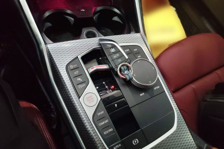 Used BMW 4 Series 2023 425i M Sport Night Edition Gear Lever