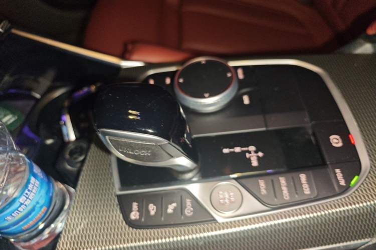 Used BMW 4 Series 2023 425i M Sport Night Edition Gear Lever