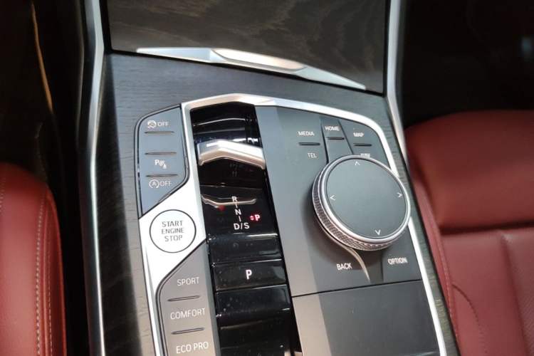 Used BMW 4 Series 2023 425i M Sport Package Gear Lever