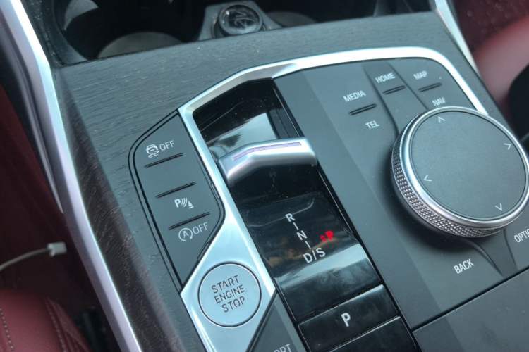 Used BMW 4 Series 2023 425i M Sport Package Gear Lever