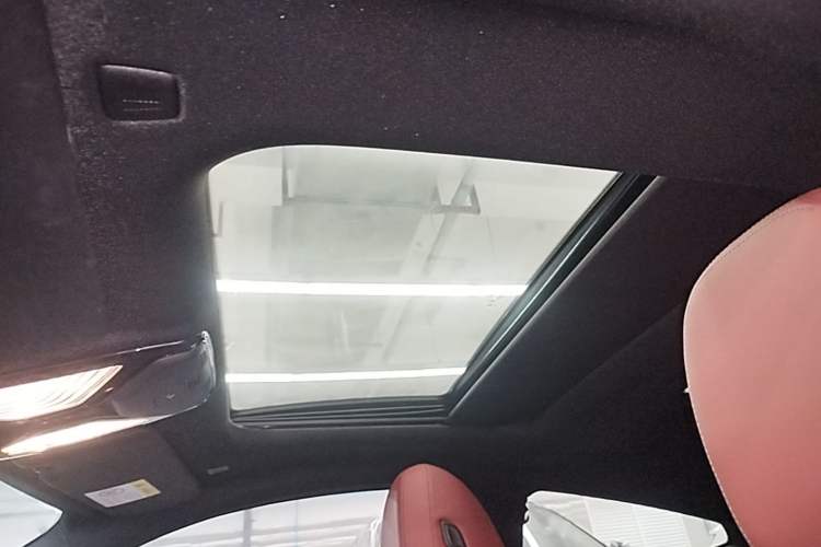 Used BMW 4 Series 2023 425i M Sport Night Edition Headliner