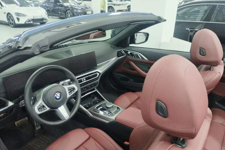 Used BMW 4 Series 2023 425i Convertible M Sport Night Edition Package Headliner