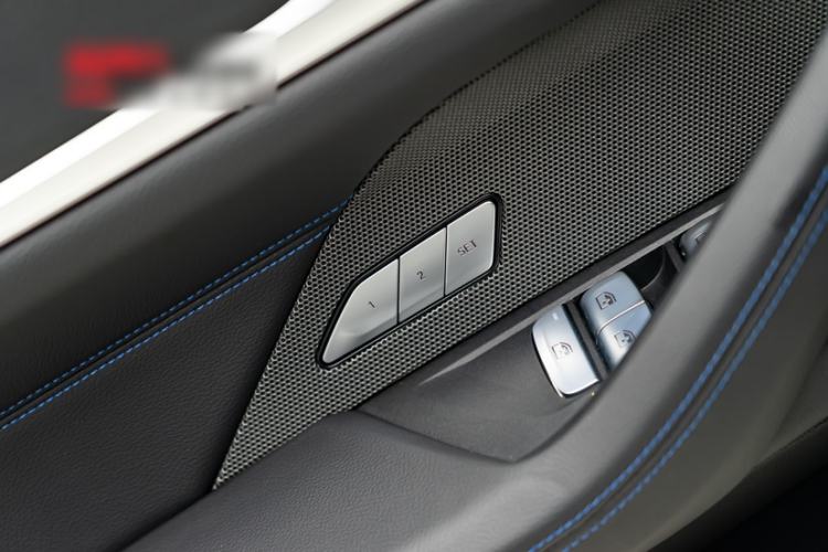 Used BMW 4 Series 2023 430i Gran Coupe M Sport Night Edition Interior 11