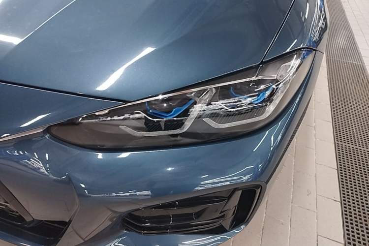 Used BMW 4 Series 2023 425i M Sport Night Edition Left Front Headlight