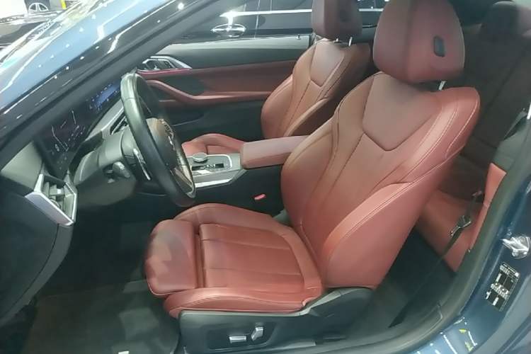 Used BMW 4 Series 2023 425i M Sport Night Edition Left Front Seat