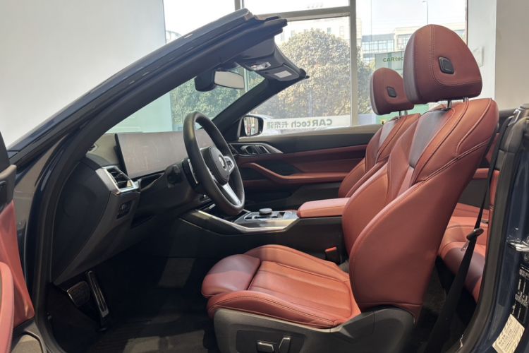 Used BMW 4 Series 2023 425i Convertible M Sport Night Edition Package Left Front Seat