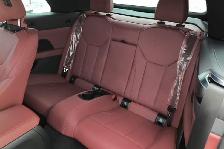Used BMW 4 Series 2023 425i Convertible M Sport Night Edition Package Left Rear Seat