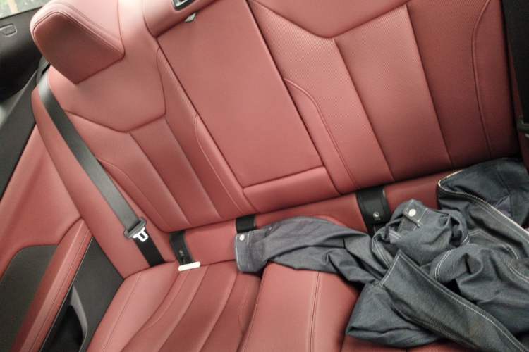 Used BMW 4 Series 2023 430i M Sport Night Edition Left Rear Seat