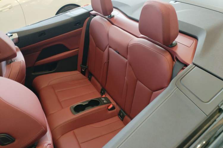 Used BMW 4 Series 2023 425i Convertible M Sport Night Edition Package Left Rear Seat