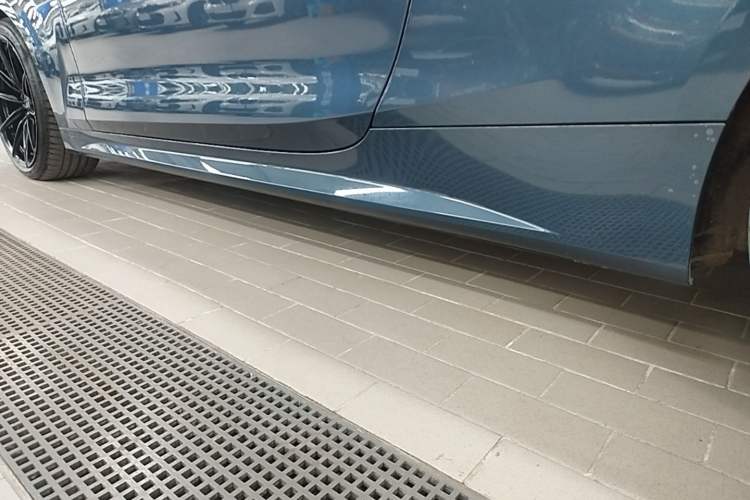 Used BMW 4 Series 2023 425i M Sport Night Edition Left Side Sill