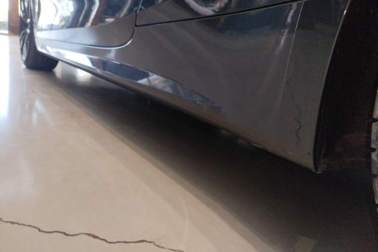 Used BMW 4 Series 2023 425i Convertible M Sport Night Edition Package Left Side Sill